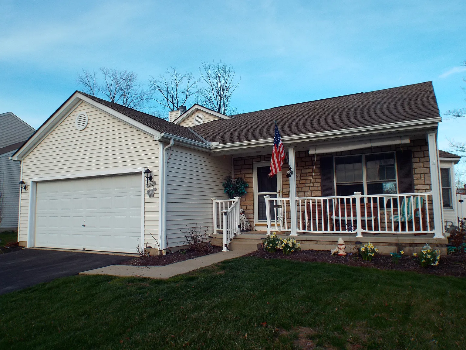1290 Reserve Dr photo 1