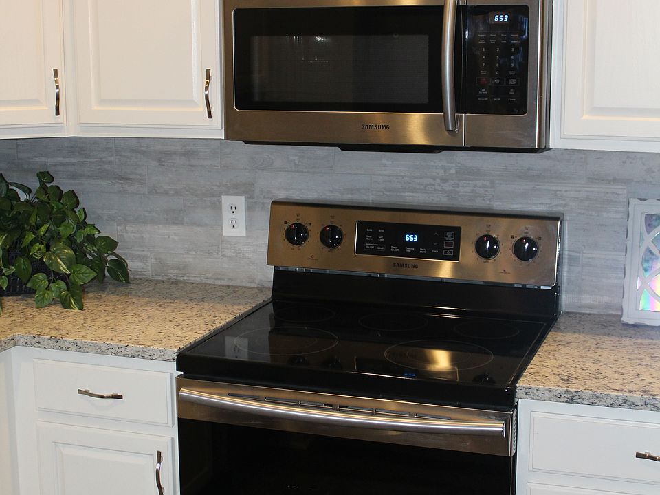 2nd image of 13879 Meadow Grass Way #C