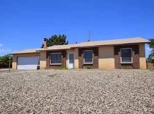 1665 Pegasus Ave SE, Rio Rancho, NM 87124