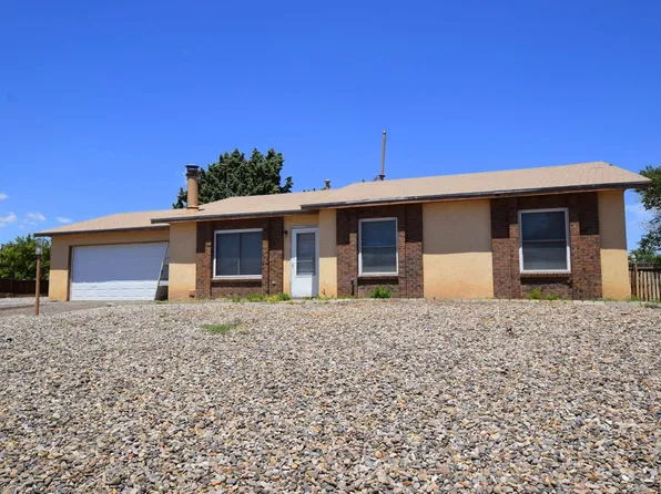 1665 Pegasus Ave SE, Rio Rancho, NM 87124