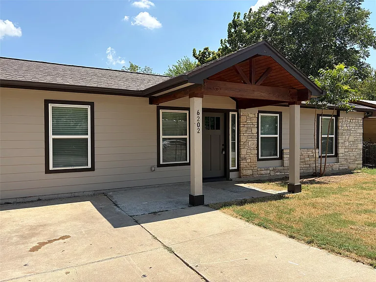 6202 Hogan Ave — Photo 2