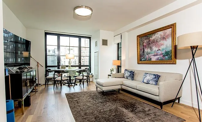 Rented by Lin Pan Realty Group LLC | media 34