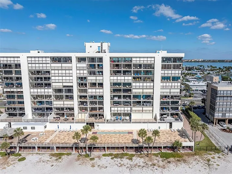 14950 Gulf Blvd #402 — Photo 35