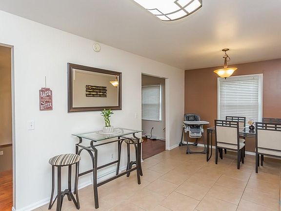 5th image of 2528 Luddington Dr