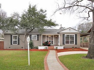 234 E Oakview Pl, Alamo Heights, TX 78209