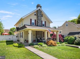 411 Oxford Rd, Havertown, PA 19083