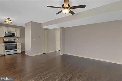 22 Spring View St — Photo 7