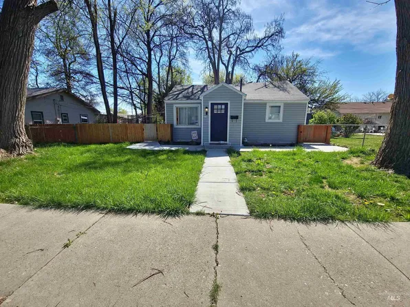 316 21st Ave S, Nampa, ID 83651