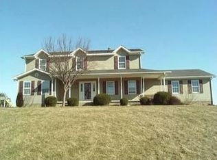 29776 Wolf Rd, Circleville, OH 43113