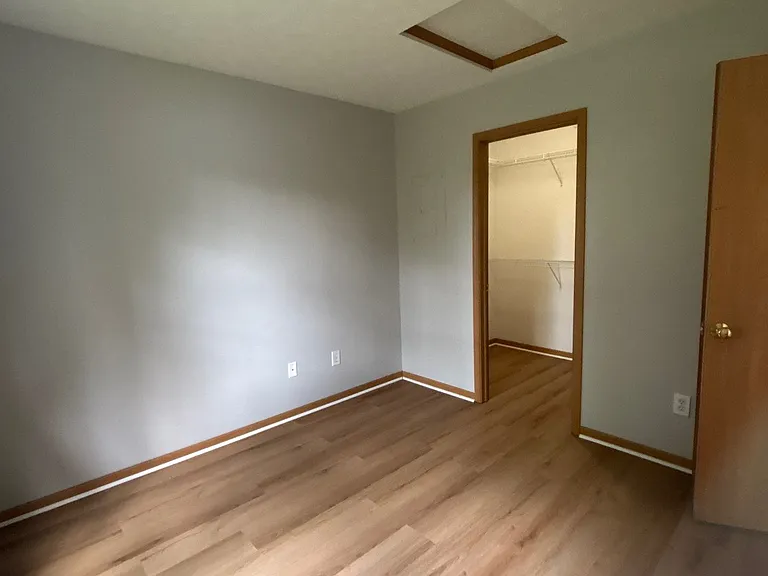 6711 Hunters Creek Blvd — Photo 6