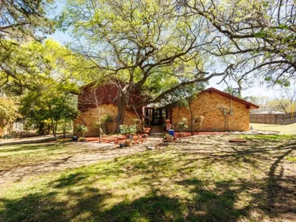 1446 Cardinal Creek Dr, Duncanville, TX 75137