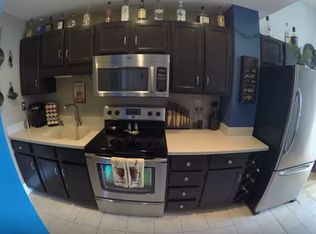 498 Idaho Ave W, Saint Paul, MN 55117