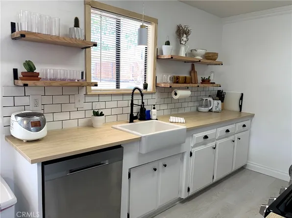 7745 Cherokee Trl, Yucca Valley, CA 92284