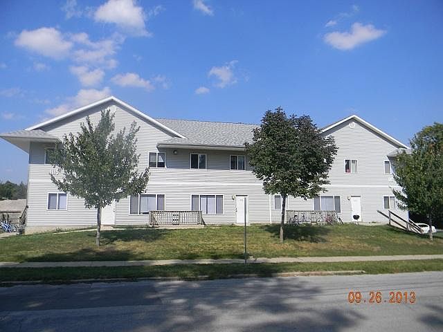 1st image of 1115 W 22nd St