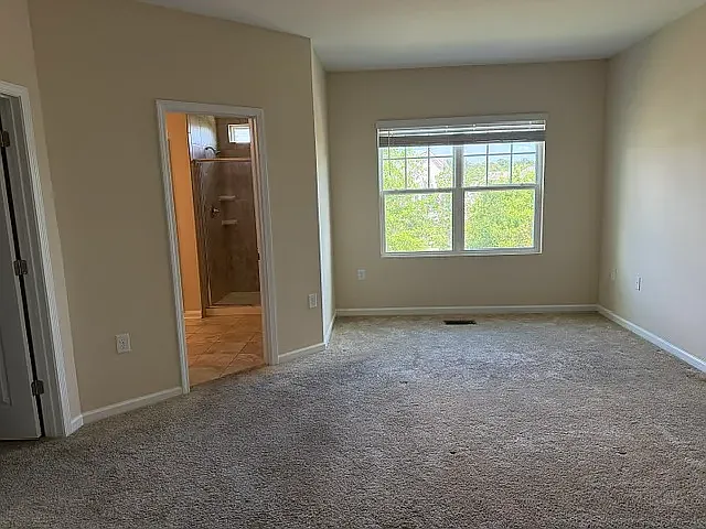 1015 Brightskies St — Photo 15