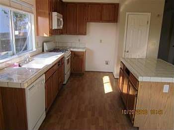 2nd image of 7177 Clearbrook Way