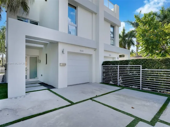 3141 McDonald St, Miami, FL 33133