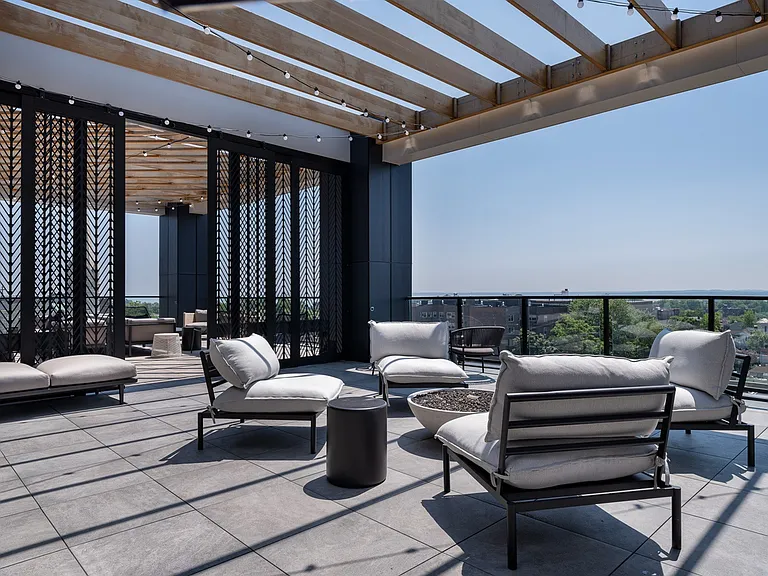 Nothing will beat standing eight stories high on the indoor/outdoor rooftop deck at night, taking in the panoramic views.