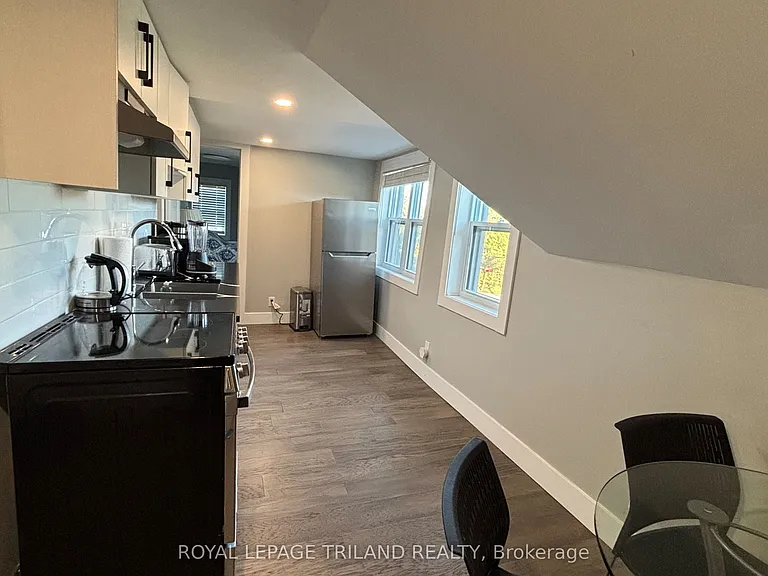 325 George St #1 — Photo 7