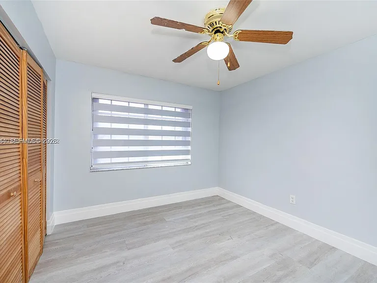 18660 NW 78th Ave — Photo 15