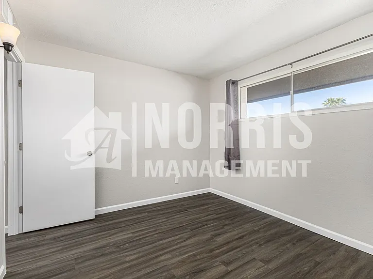 803 N Park Ave — Photo 22