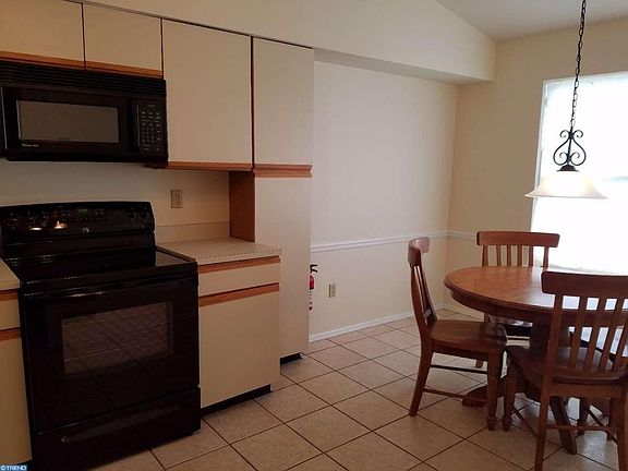 4th image of 5607 Adelaide Dr #5607