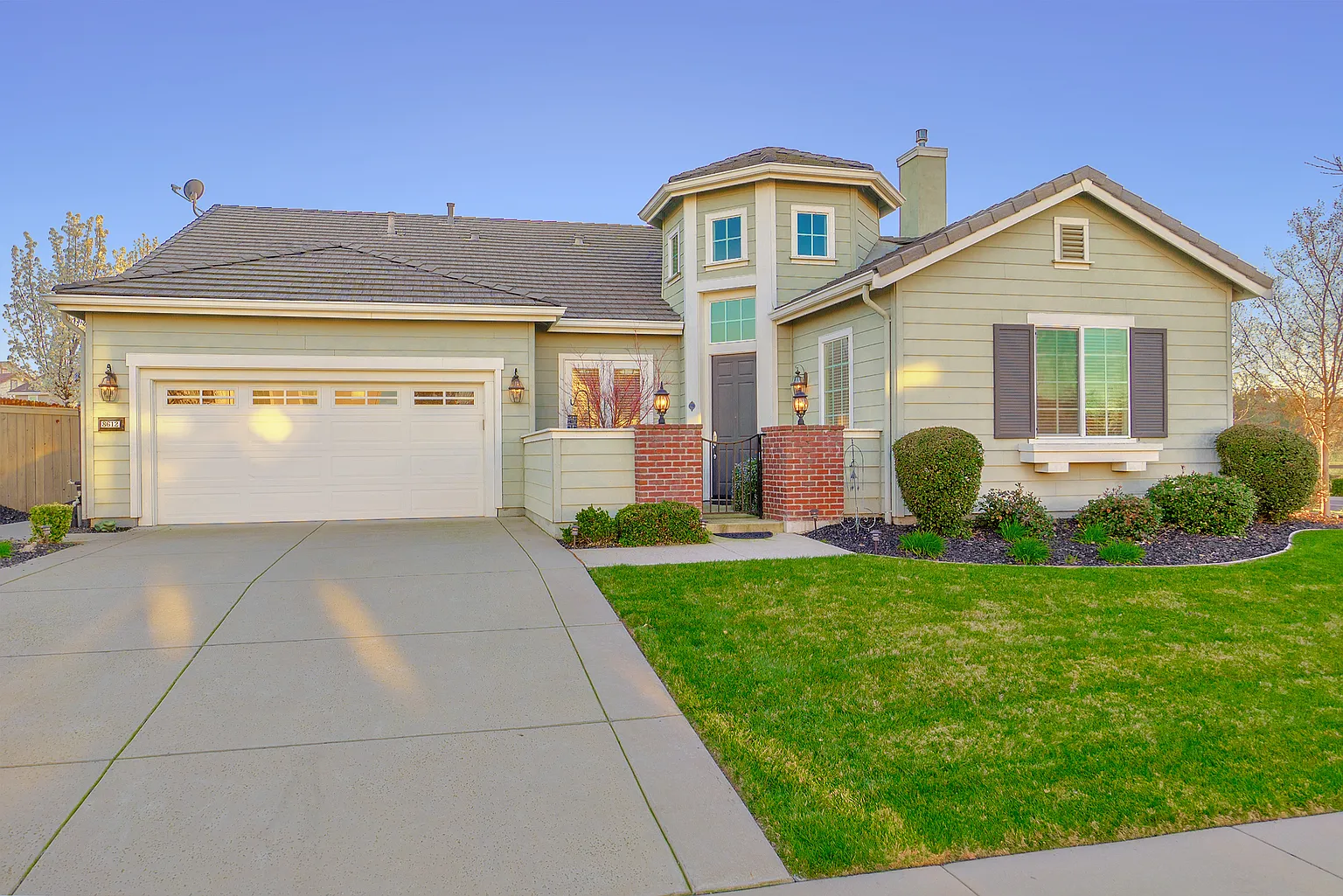 8612 Parada Ct photo 1