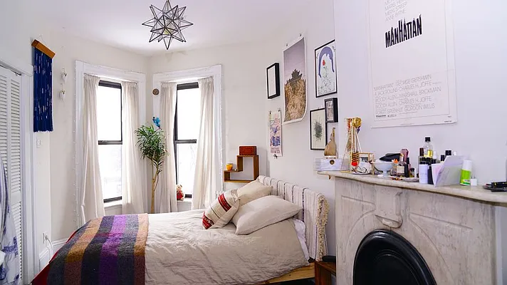 Rented by Dwell Residential Inc | media 30