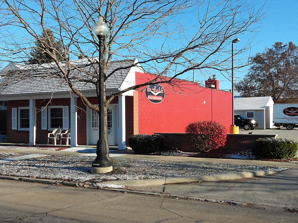 1st image of 26082 E Huron River Dr