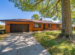 5309 S Watterson Trl, Louisville, KY 40291