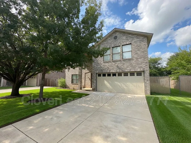 4 bed, 2.5 bath, 2300 sqft, $1,997 — Photo 1