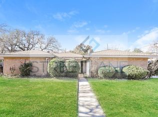 1765 Brown Trl, Hurst, TX 76054