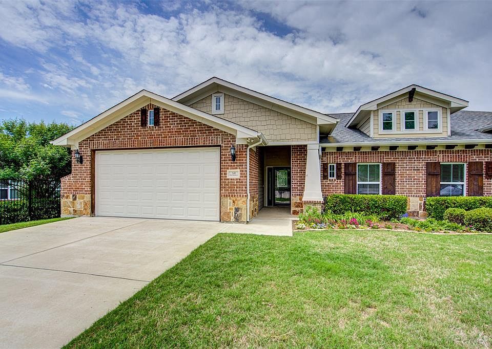 1st image of 349 Terra Verde Ln