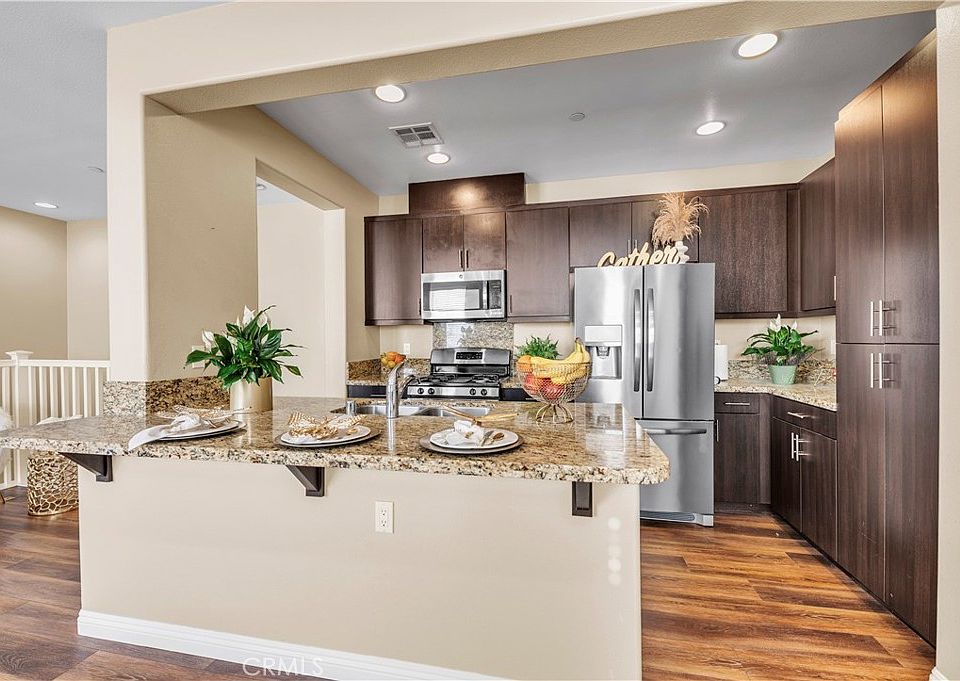 1st image of 27824 Avenida Avila