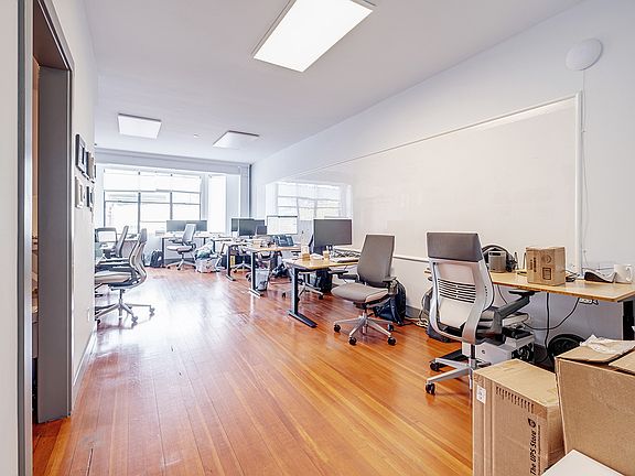 2nd image of 78 S Park Ave