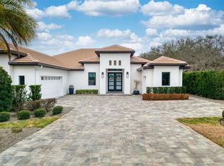 26321 Avenida Las Colinas, Howey In the Hills, FL 34737