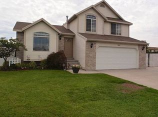 6421 S Battle Creek Ct, Salt Lake City, UT 84118