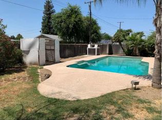 949 Vandalia Ave, Porterville, CA