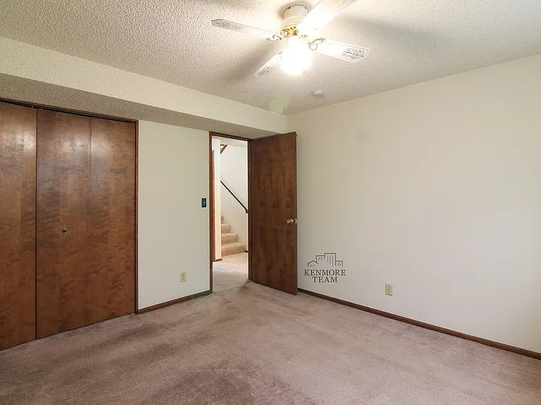 4021 W Sylvester St — Photo 9