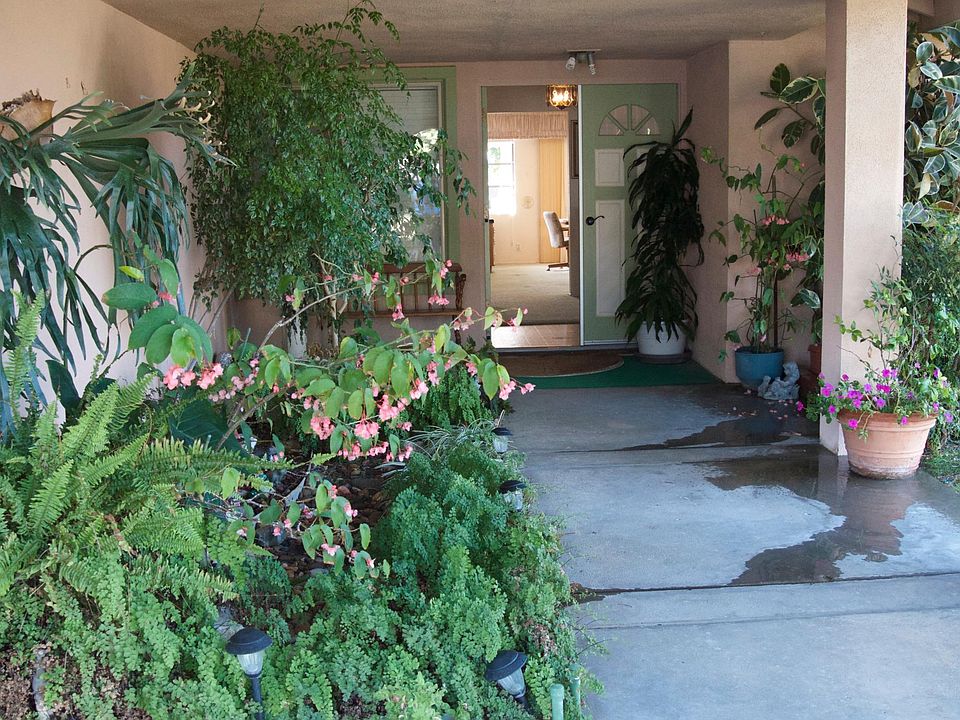 2nd image of 9120 Neath St