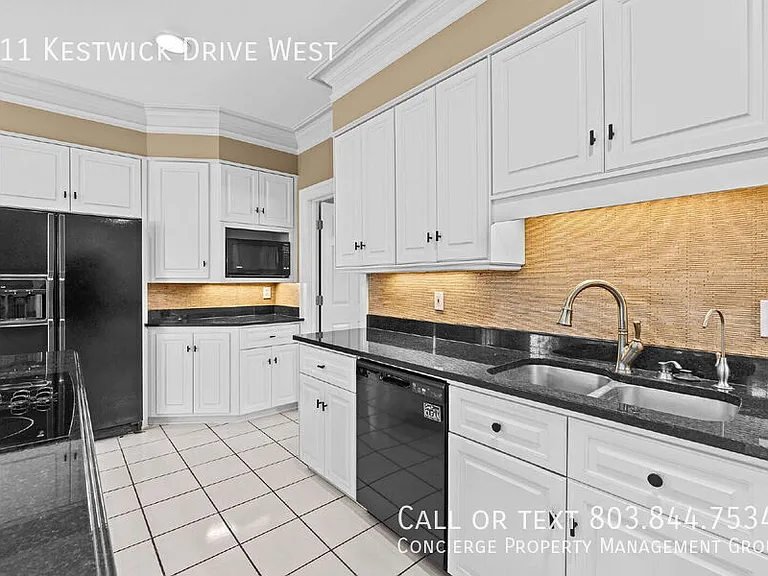 211 Kestwick Dr W — Photo 16
