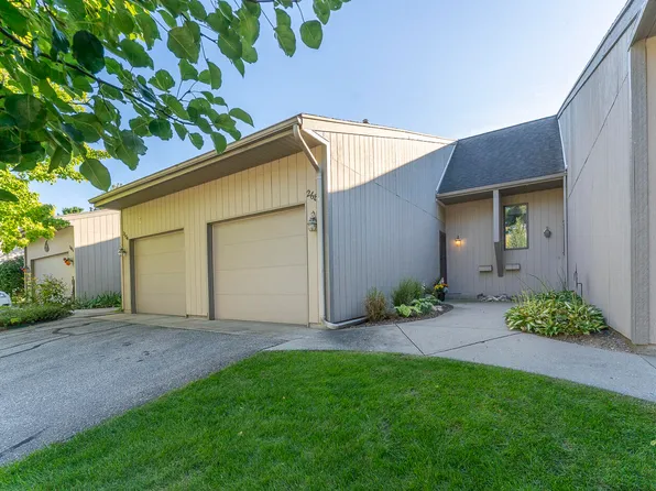 2682 Limestone Ln NE #23, Grand Rapids, MI 49525