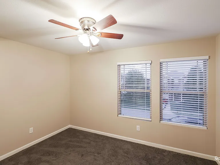 112 Pitts Griffin Dr — Photo 8