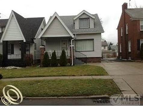 8833 Mendota.jpg