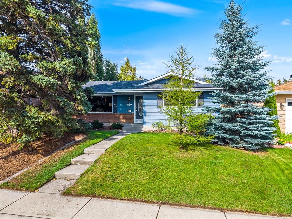 1st image of 839 SW Lake Twintree Cres SE