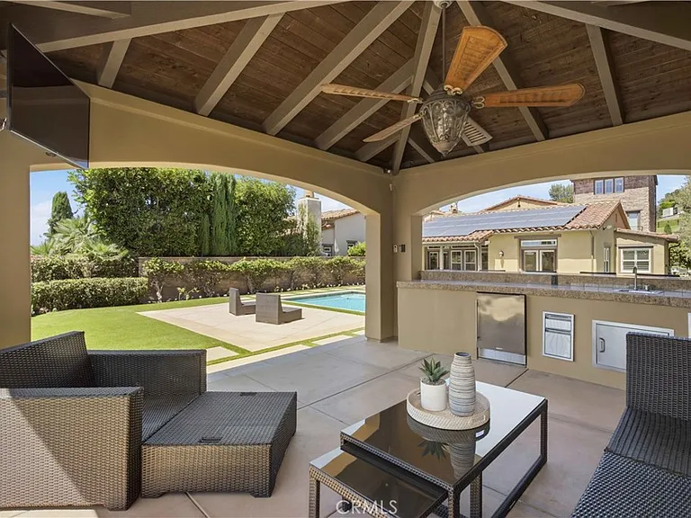 17 Sandalo Ct — Photo 38