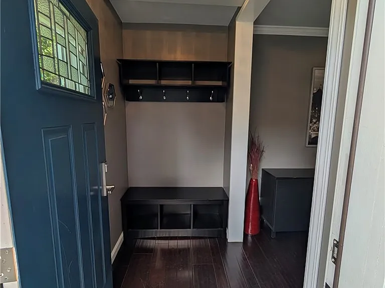 2828 Henrietta Ave — Photo 10