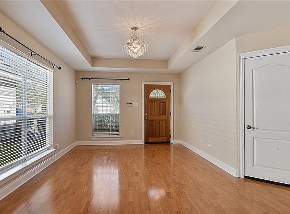4th image of 161 Emerald Pines Ct