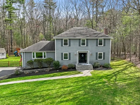47-47 Pond St #A, Boxford, MA 01921