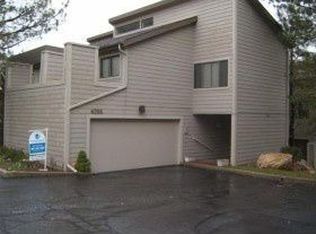 4766 Ichabod St, Holladay, UT 84117
